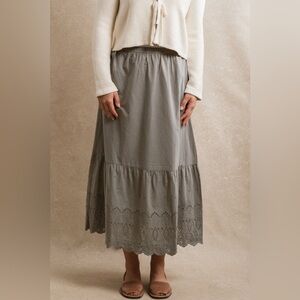 Neuflora Delphi Skirt